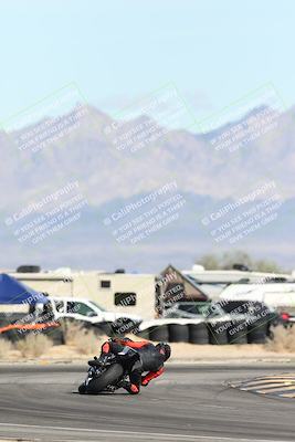 media/Nov-16-2025-Race Pace (Sun) [[8c5fa54630]]/Non Verified Riders (1st 20 Minutes)/4-Turn 16 (1116am)/